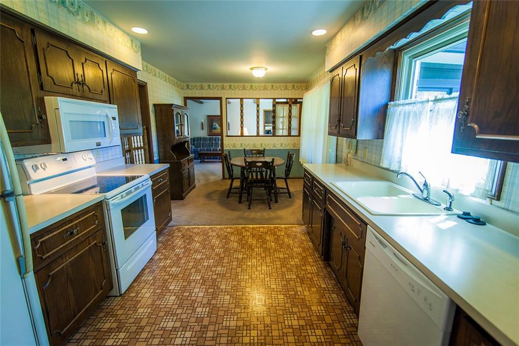 813 Deerfield Road Anderson, IN 46012 - Photo 8 of 30