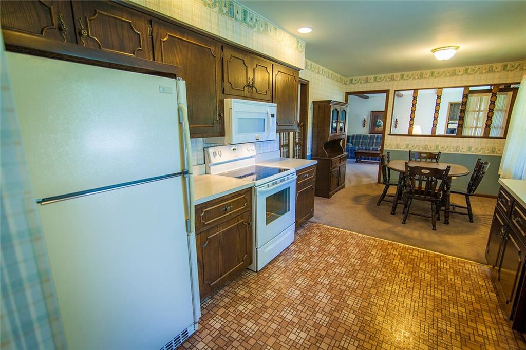 813 Deerfield Road Anderson, IN 46012 - Photo 10 of 30