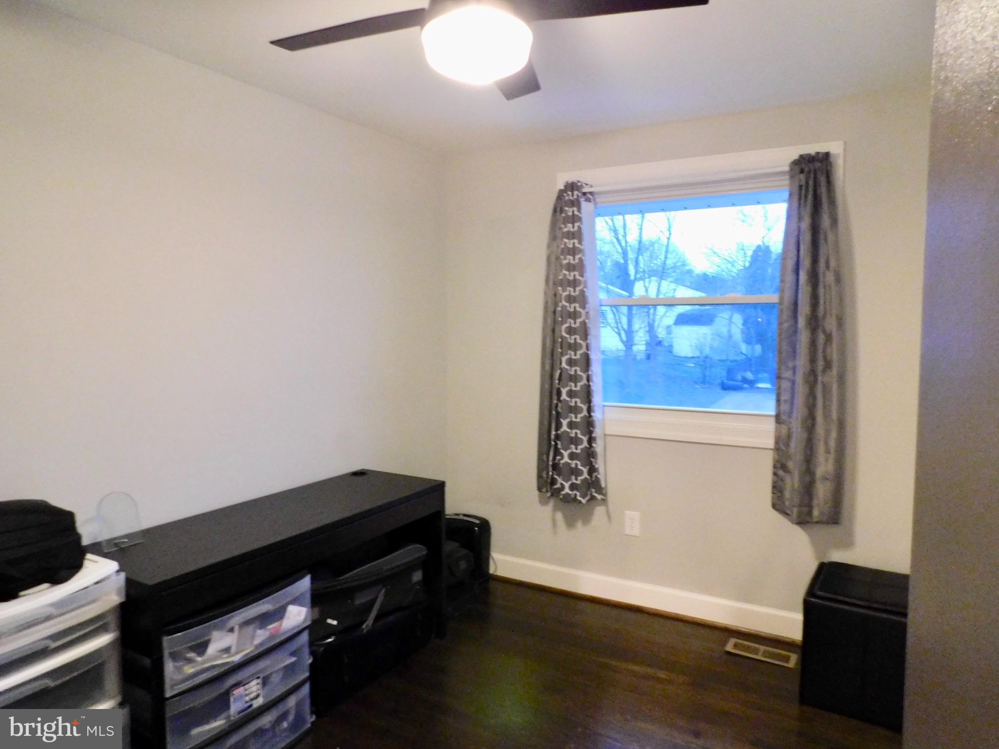 8615 Pilsen Road Randallstown, MD 21133 - Photo 15 of 21 Office space / 3 rd Bedroom