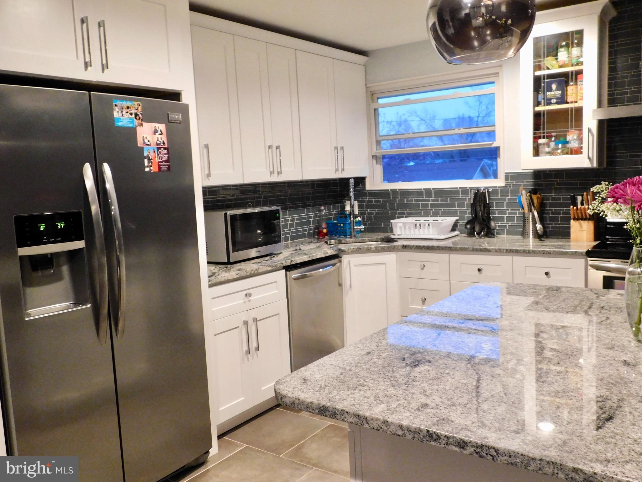 8615 Pilsen Road Randallstown, MD 21133 - Photo 7 of 21 Upgraded Kitchen with stainless steel appliances