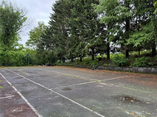 $565,000 | 77 Upper Road, Middletown, NY 10940