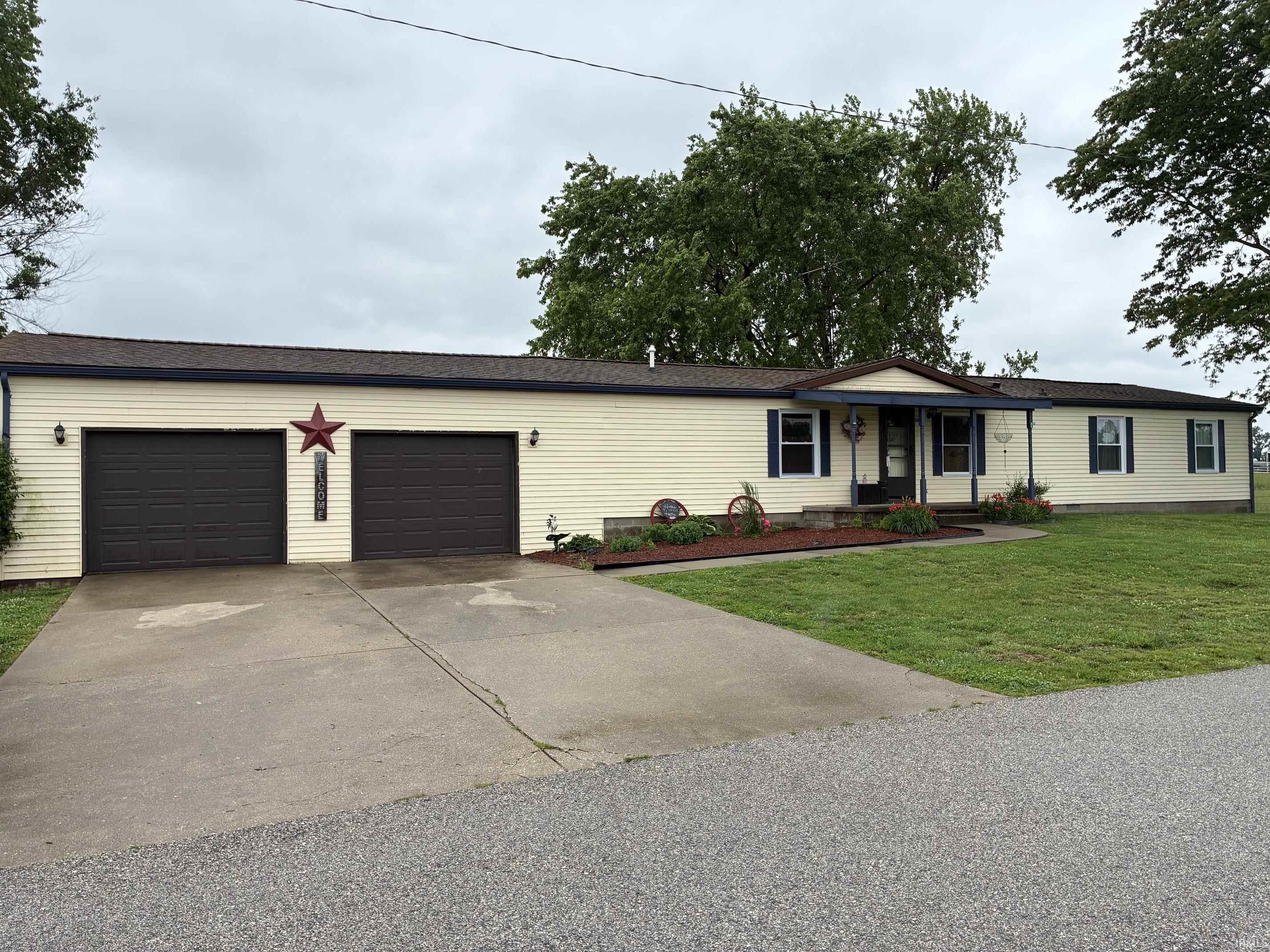 8967 North Schulze Road Oaktown, IN 47561 - Photo 1 of 31