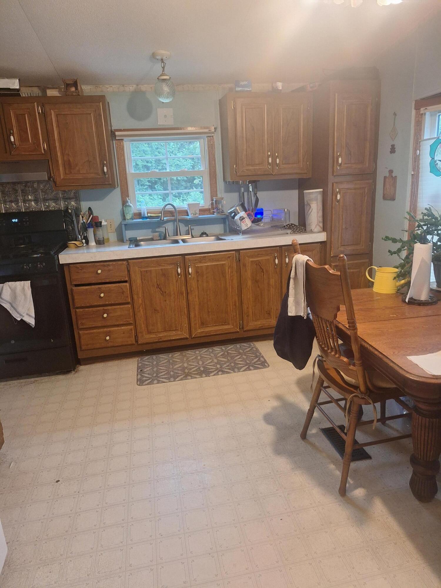 441 Spellman Road Plattsburgh, NY 12901 - Photo 3 of 6 Gallery Image 3