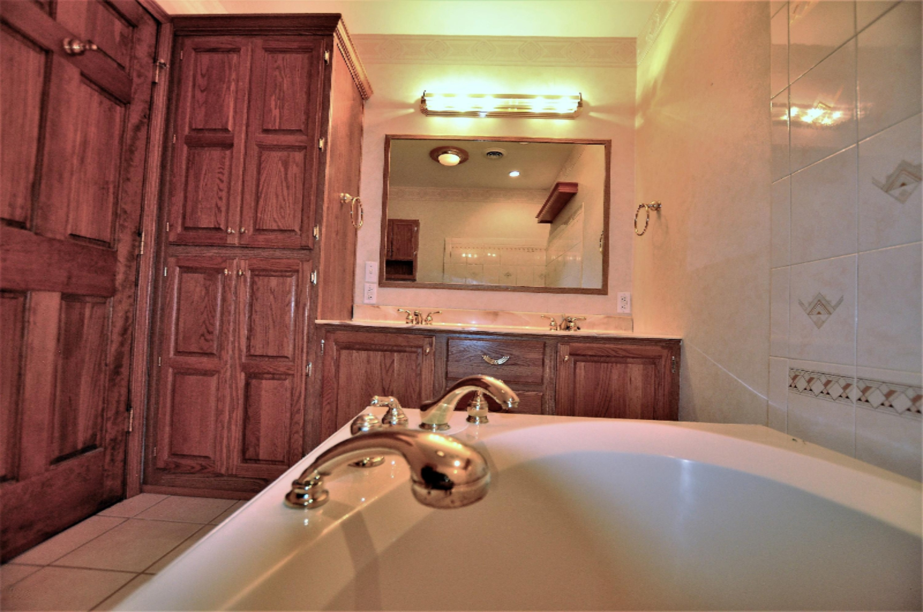 52072 Johnson Road Three Rivers, MI 49093 - Photo 23 of 33 Mater Bath 1