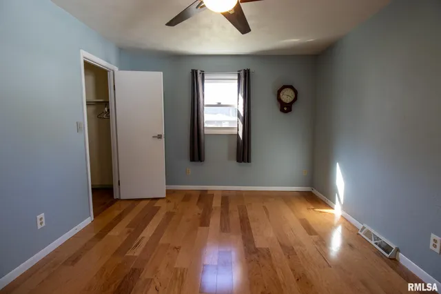 $188,600 | 17511 North Oak Lawn Avenue, Chillicothe, IL 61523