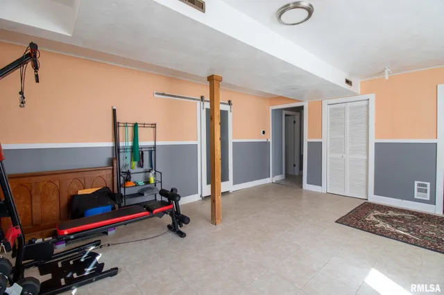 $188,600 | 17511 North Oak Lawn Avenue, Chillicothe, IL 61523