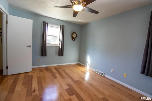 $188,600 | 17511 North Oak Lawn Avenue, Chillicothe, IL 61523