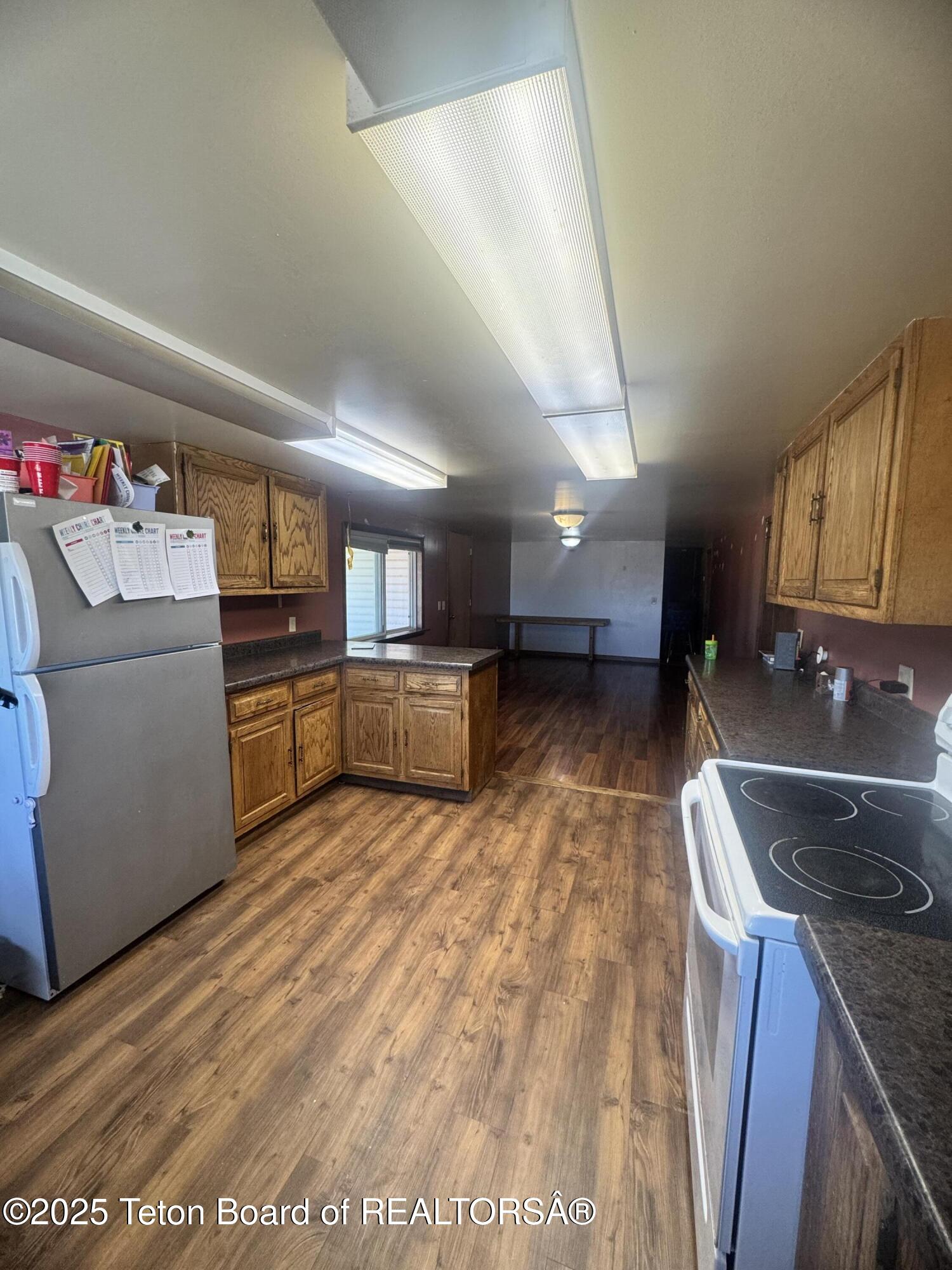19 Sandy Lane Pinedale, WY 82941 - Photo 12 of 24 Open concept kitchen