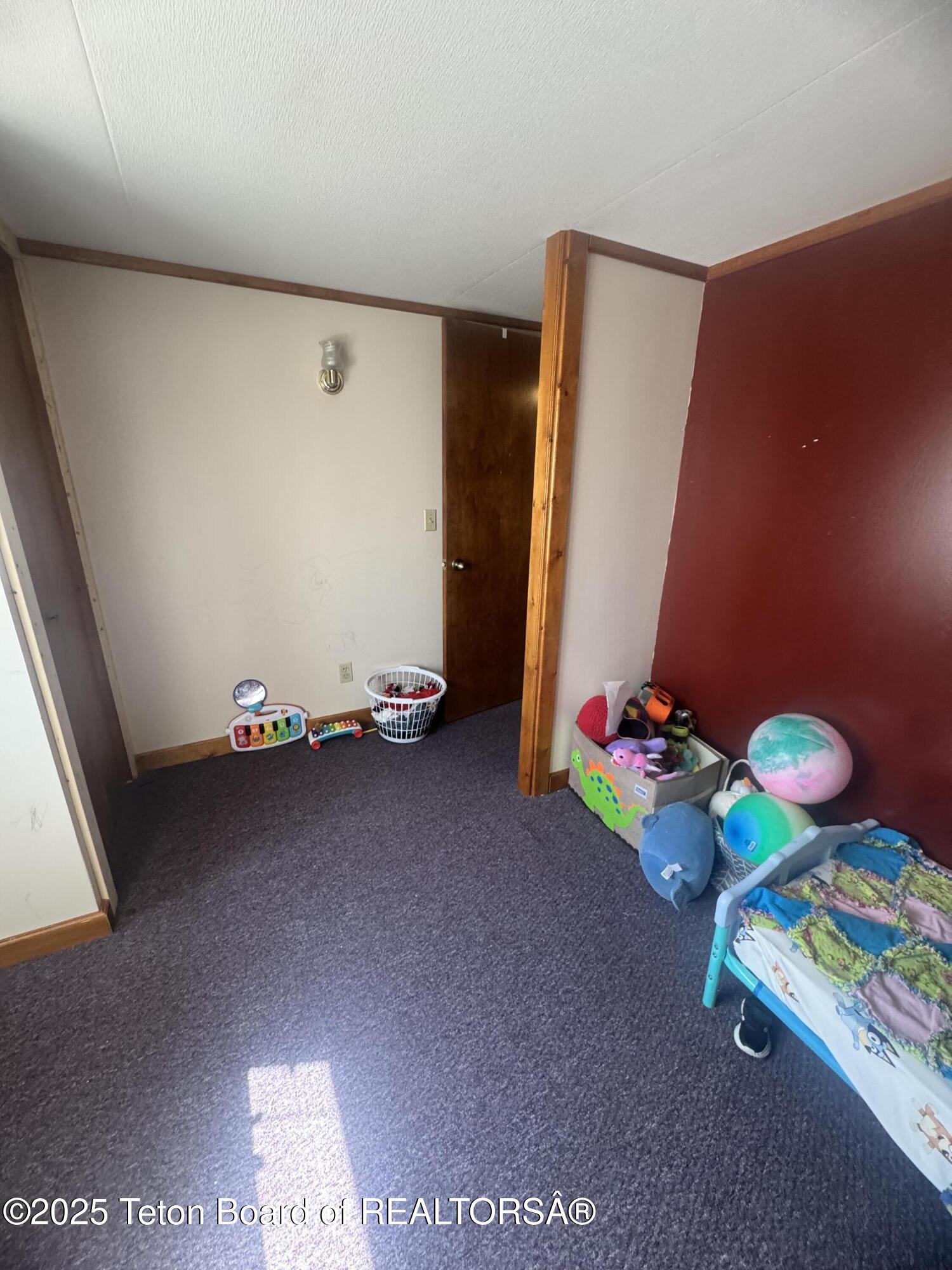 19 Sandy Lane Pinedale, WY 82941 - Photo 20 of 24 IMG_8925