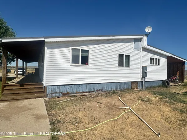 $52,000 | 19 Sandy Lane, Pinedale, WY 82941