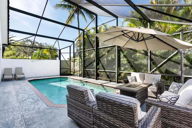 a view of outdoor space with sitting area