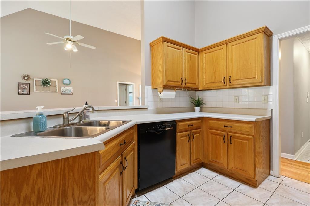 200 Chatfield Way Locust Grove, GA 30248 - Photo 14 of 27