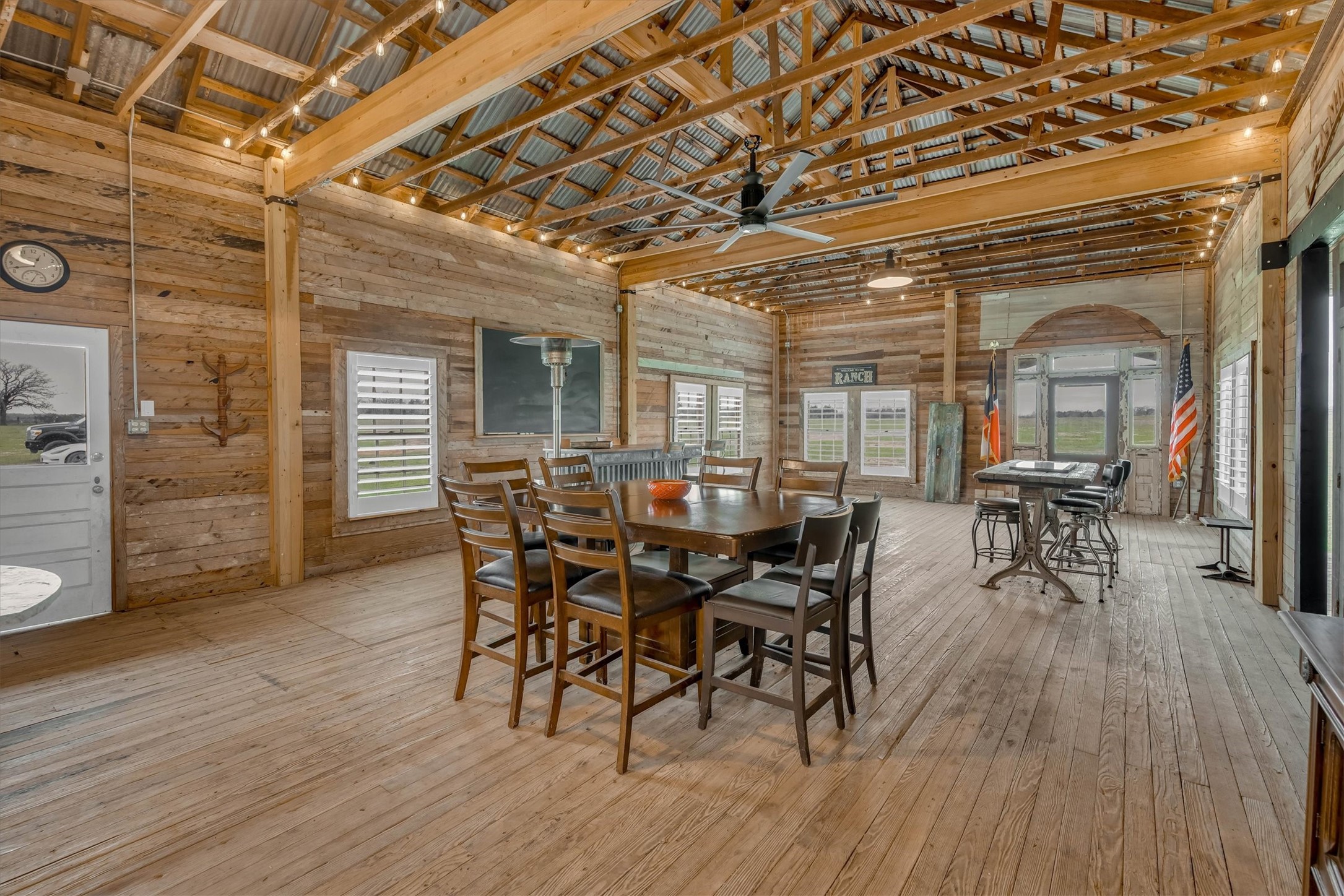 2810 West Old Lockhart Road Muldoon, TX 78949 - Photo 17 of 42 School interior
