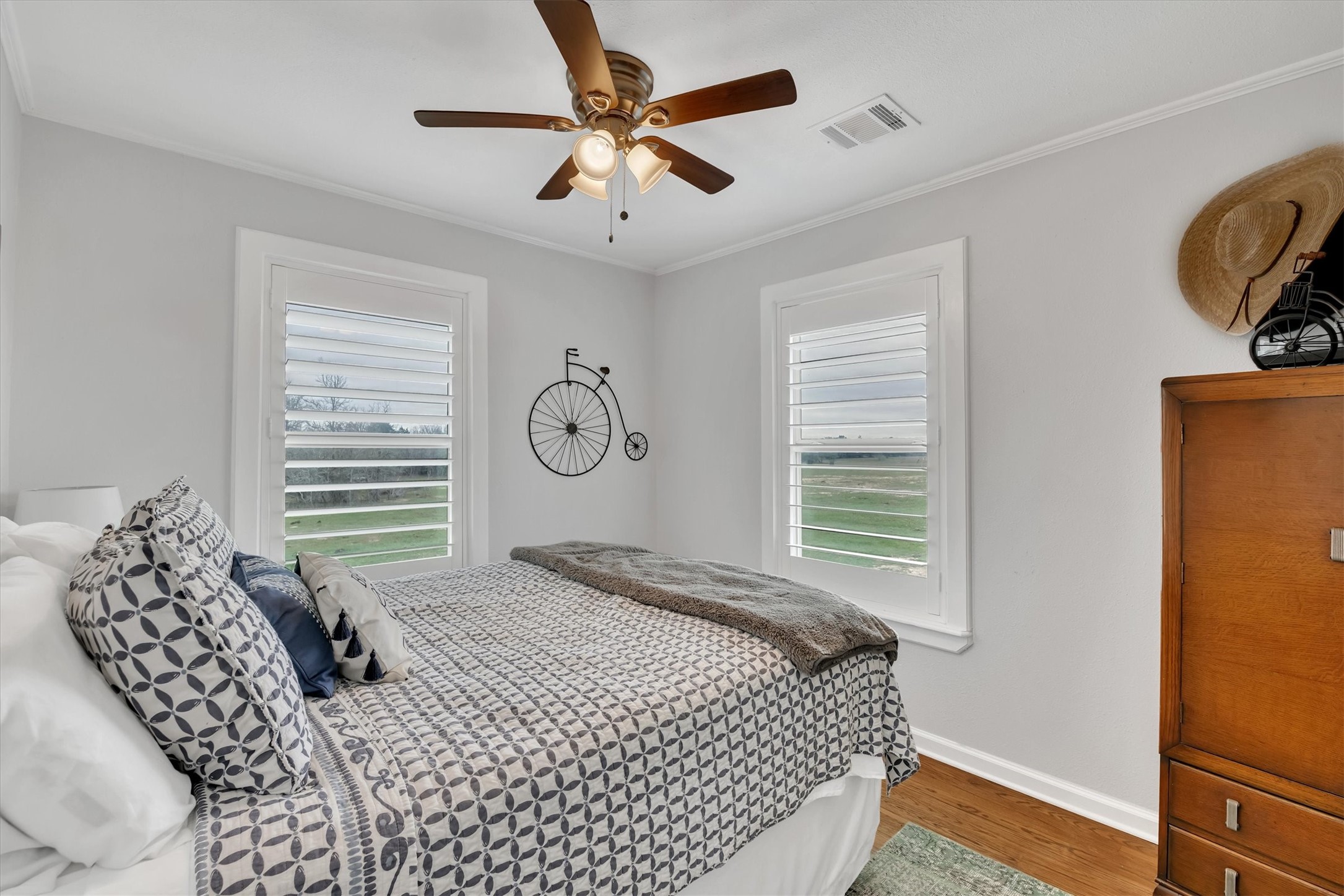 2810 West Old Lockhart Road Muldoon, TX 78949 - Photo 23 of 42 queen bedroom