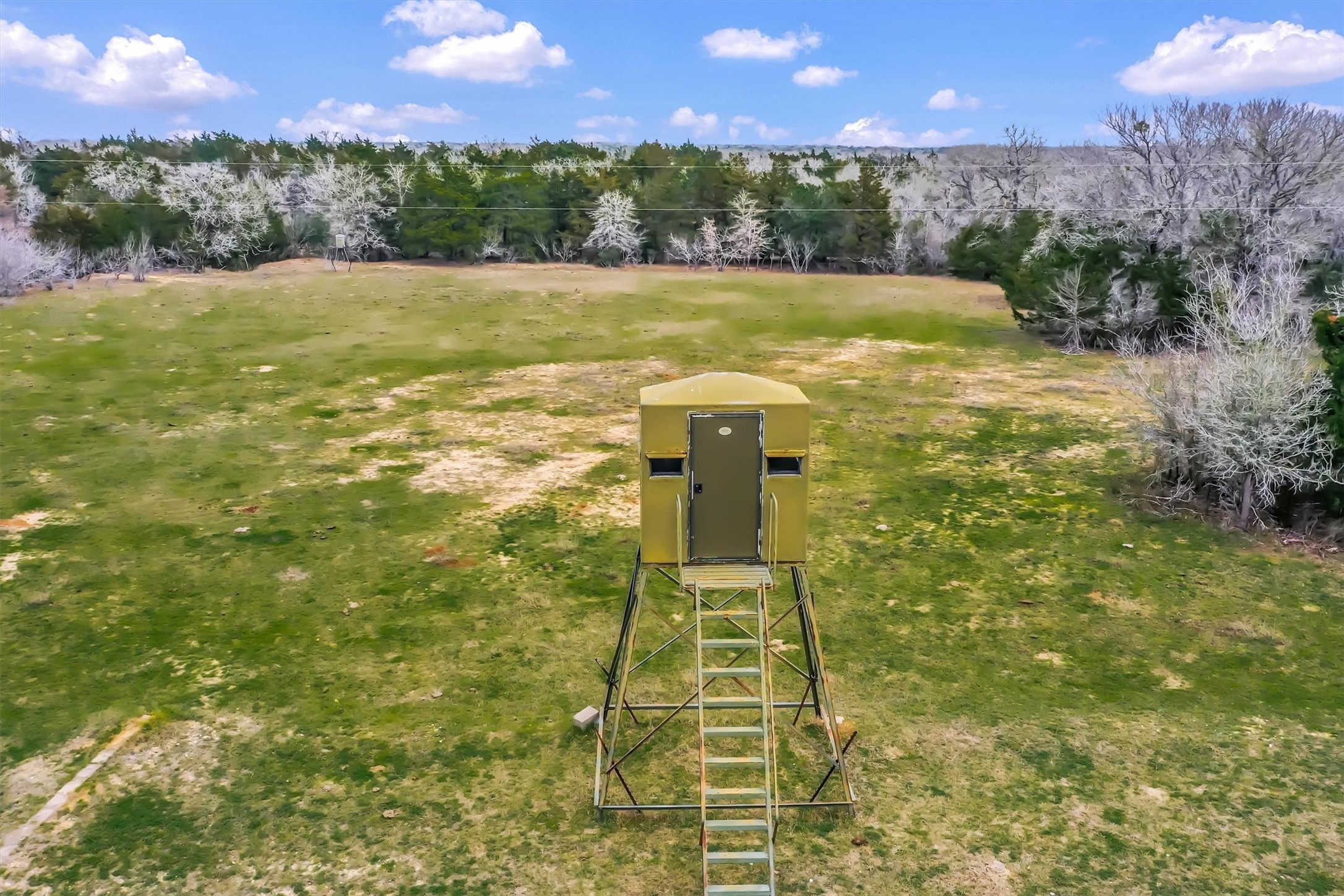2810 West Old Lockhart Road Muldoon, TX 78949 - Photo 35 of 42 deer blinds