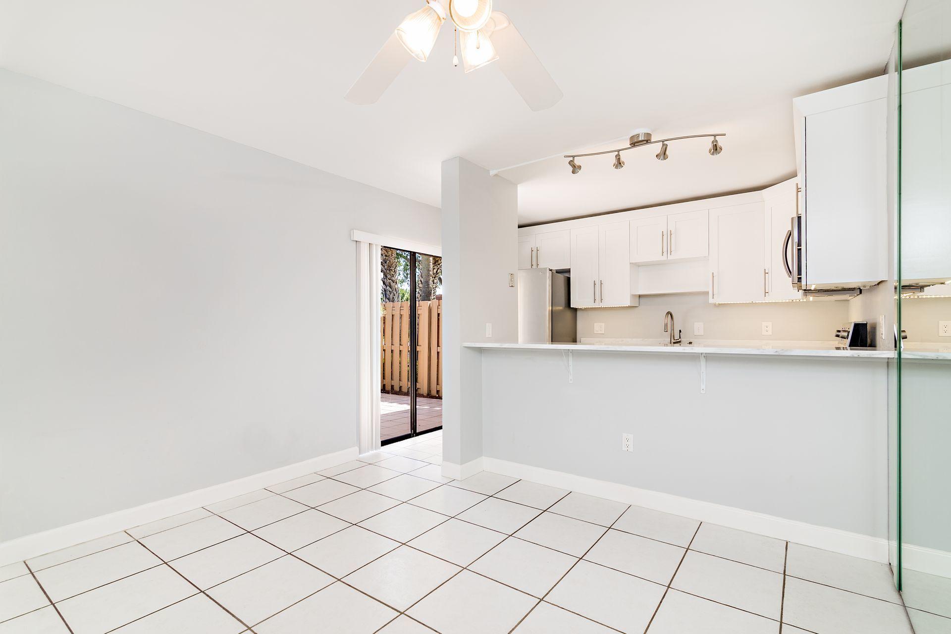 825 Center Street, Unit 50C Jupiter, FL 33458 - Photo 14 of 37 14
