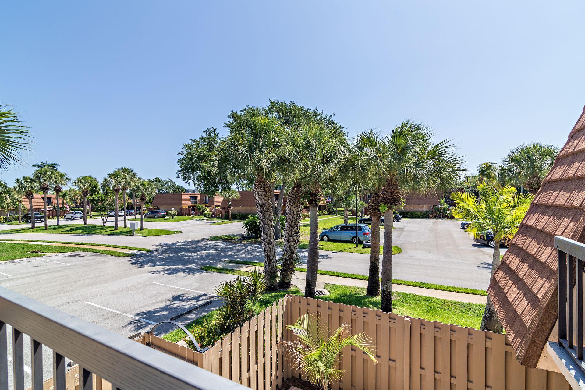 825 Center Street, Unit 50C Jupiter, FL 33458 - Photo 25 of 37 25