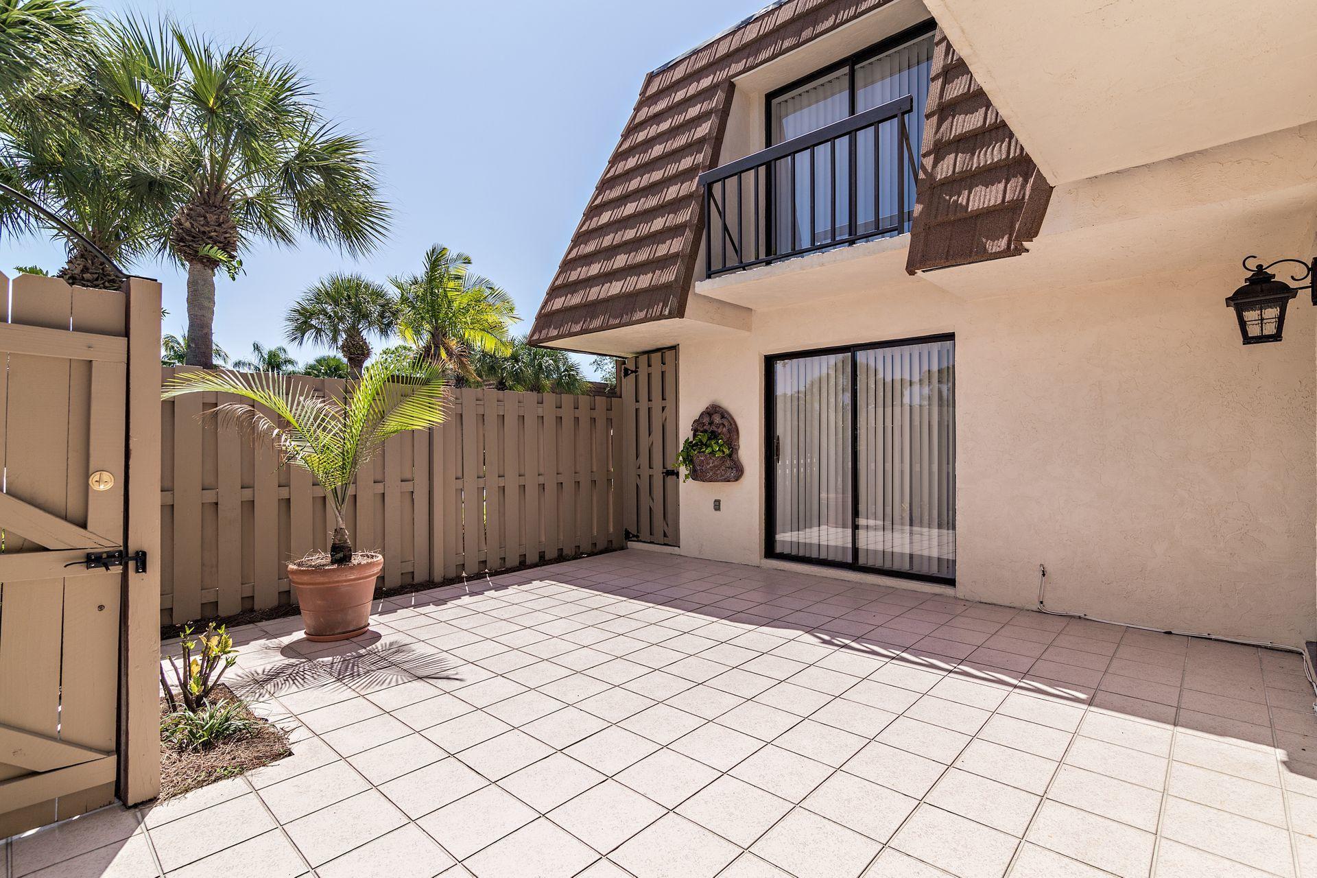 825 Center Street, Unit 50C Jupiter, FL 33458 - Photo 29 of 37 29