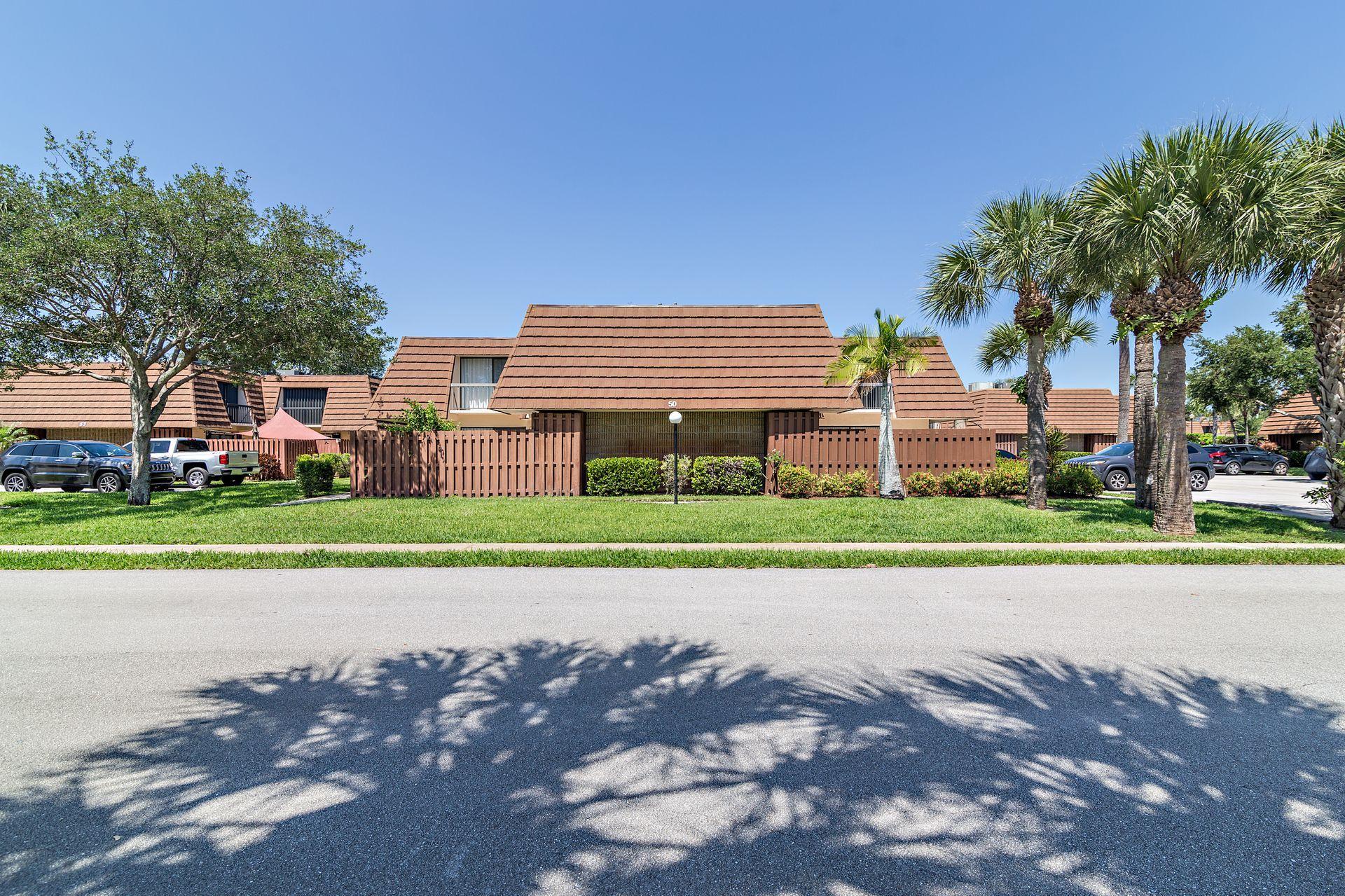 825 Center Street, Unit 50C Jupiter, FL 33458 - Photo 30 of 37 30