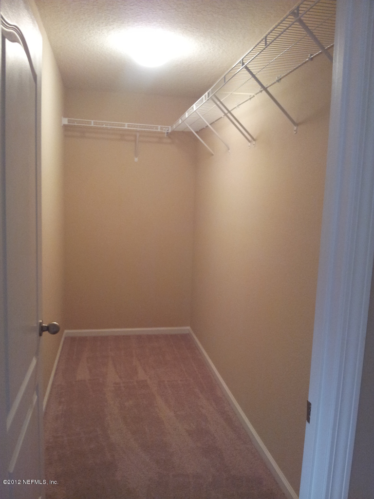 5880 Royalty Road Jacksonville, FL 32254 - Photo 3 of 31 20121211_170107