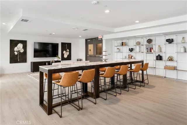 $886,000 | 168 South Monterey Street, Unit 310, Alhambra, CA 91801