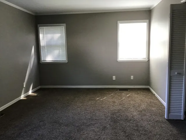 $180,000 | 23822 Wellington Avenue, Warren, MI 48089