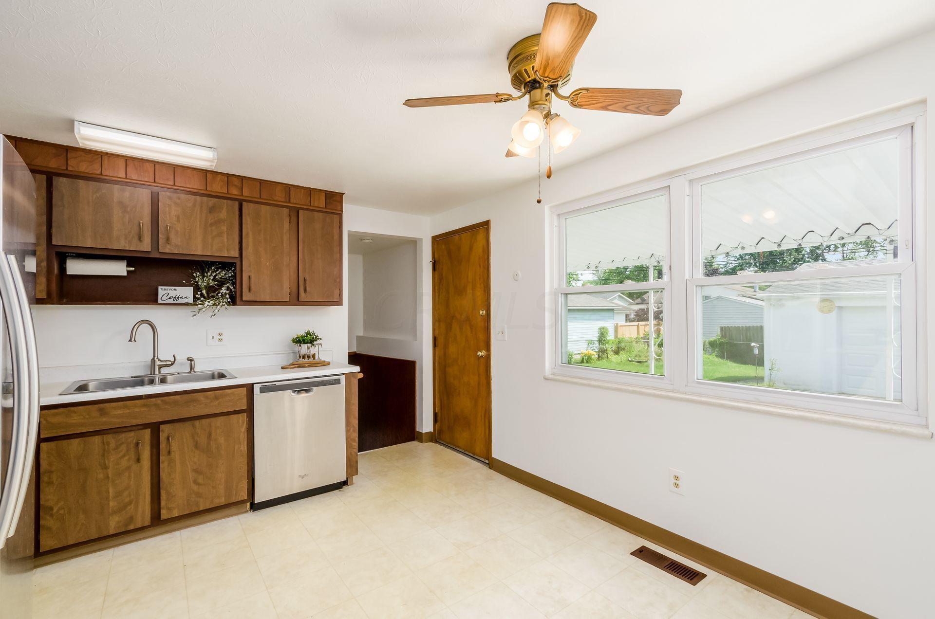 2065 Tupsfield Road Columbus, OH 43229 - Photo 11 of 38 Gallery Image 11