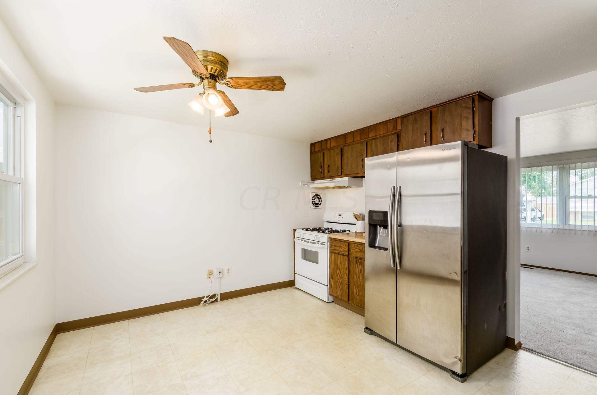 2065 Tupsfield Road Columbus, OH 43229 - Photo 13 of 38 Gallery Image 13