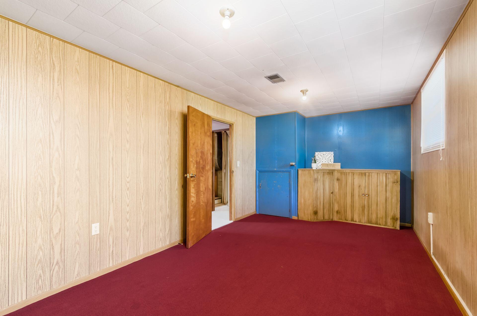 2065 Tupsfield Road Columbus, OH 43229 - Photo 19 of 38 Gallery Image 19