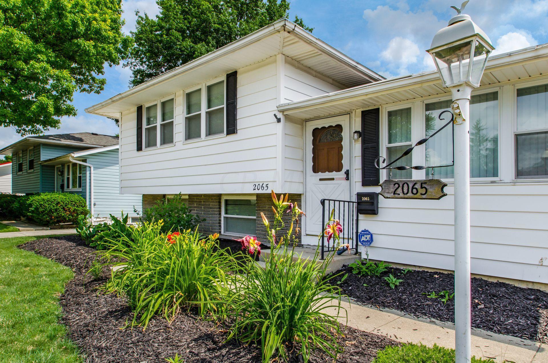 2065 Tupsfield Road Columbus, OH 43229 - Photo 2 of 38 Gallery Image 2