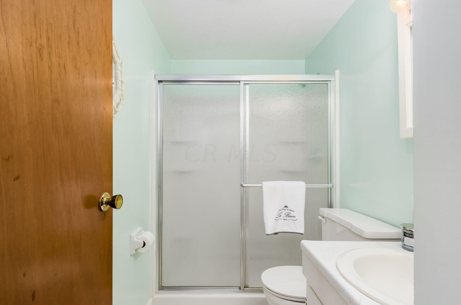 2065 Tupsfield Road Columbus, OH 43229 - Photo 27 of 38 Gallery Image 27