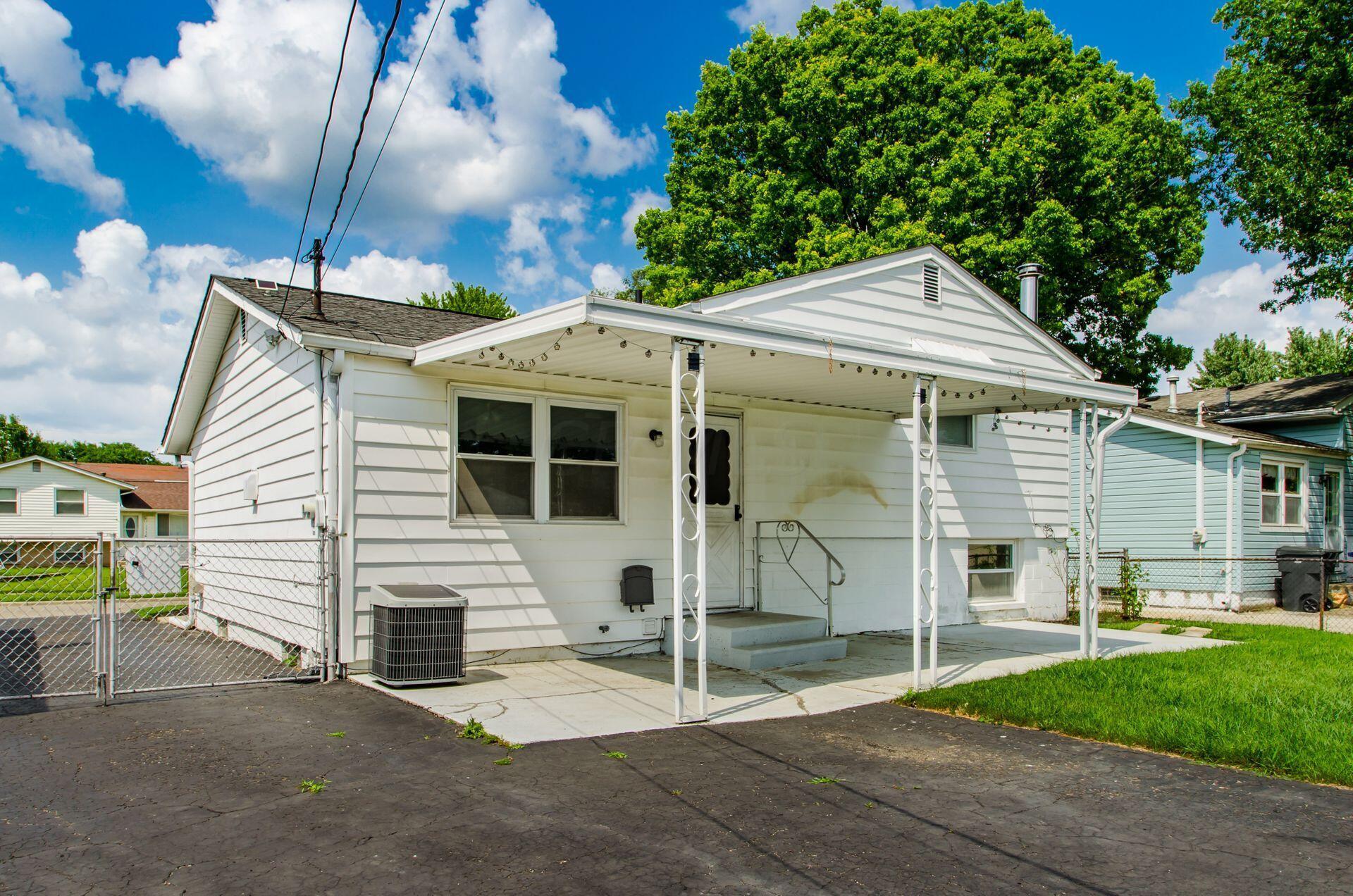 2065 Tupsfield Road Columbus, OH 43229 - Photo 36 of 38 Gallery Image 36