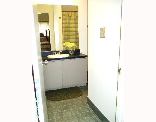 1402 Kenzie Road Pittsburgh, PA 15205 - Photo 8 of 8 Master Bath/Spa.