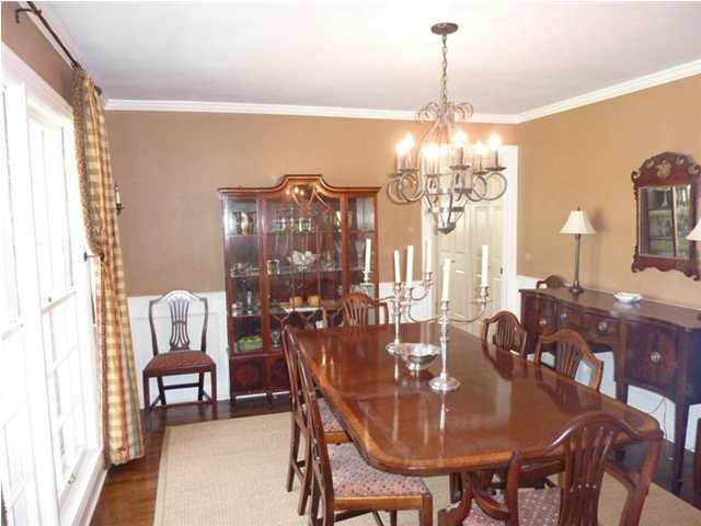 208 Choctaw Road Louisville, KY 40207 - Photo 4 of 15 Additional Photo