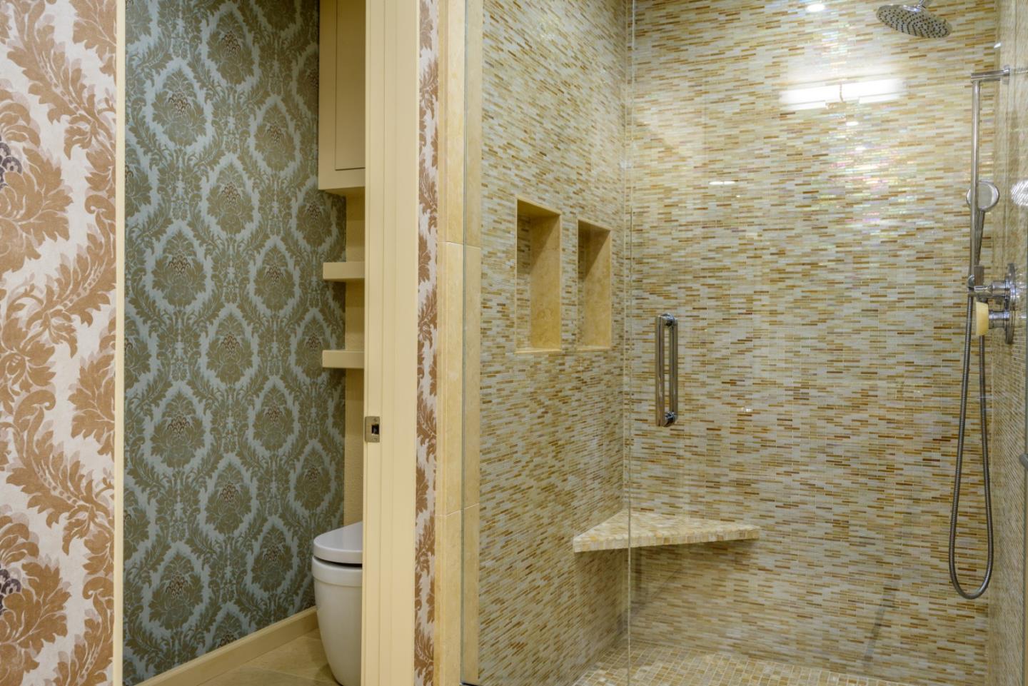 720 Promontory Point Lane, Unit 2106 Foster City, CA 94404 - Photo 22 of 35 a bathroom with a shower