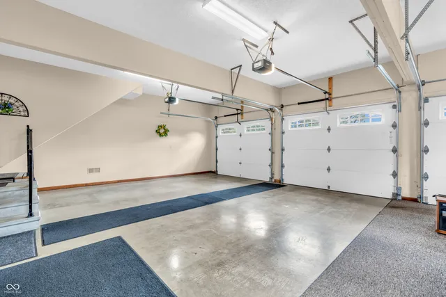 $349,900 | 6605 Private Road 110 West, Brazil, IN 47834