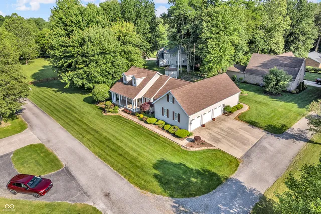 $349,900 | 6605 Private Road 110 West, Brazil, IN 47834