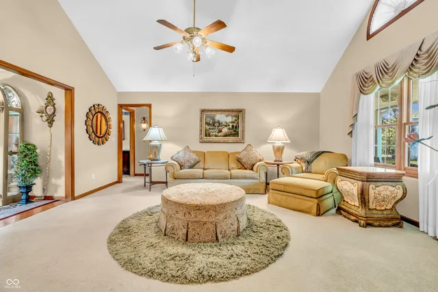 $349,900 | 6605 Private Road 110 West, Brazil, IN 47834