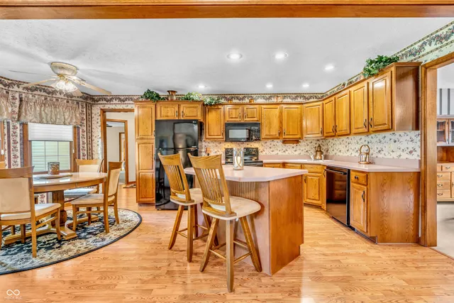 $349,900 | 6605 Private Road 110 West, Brazil, IN 47834