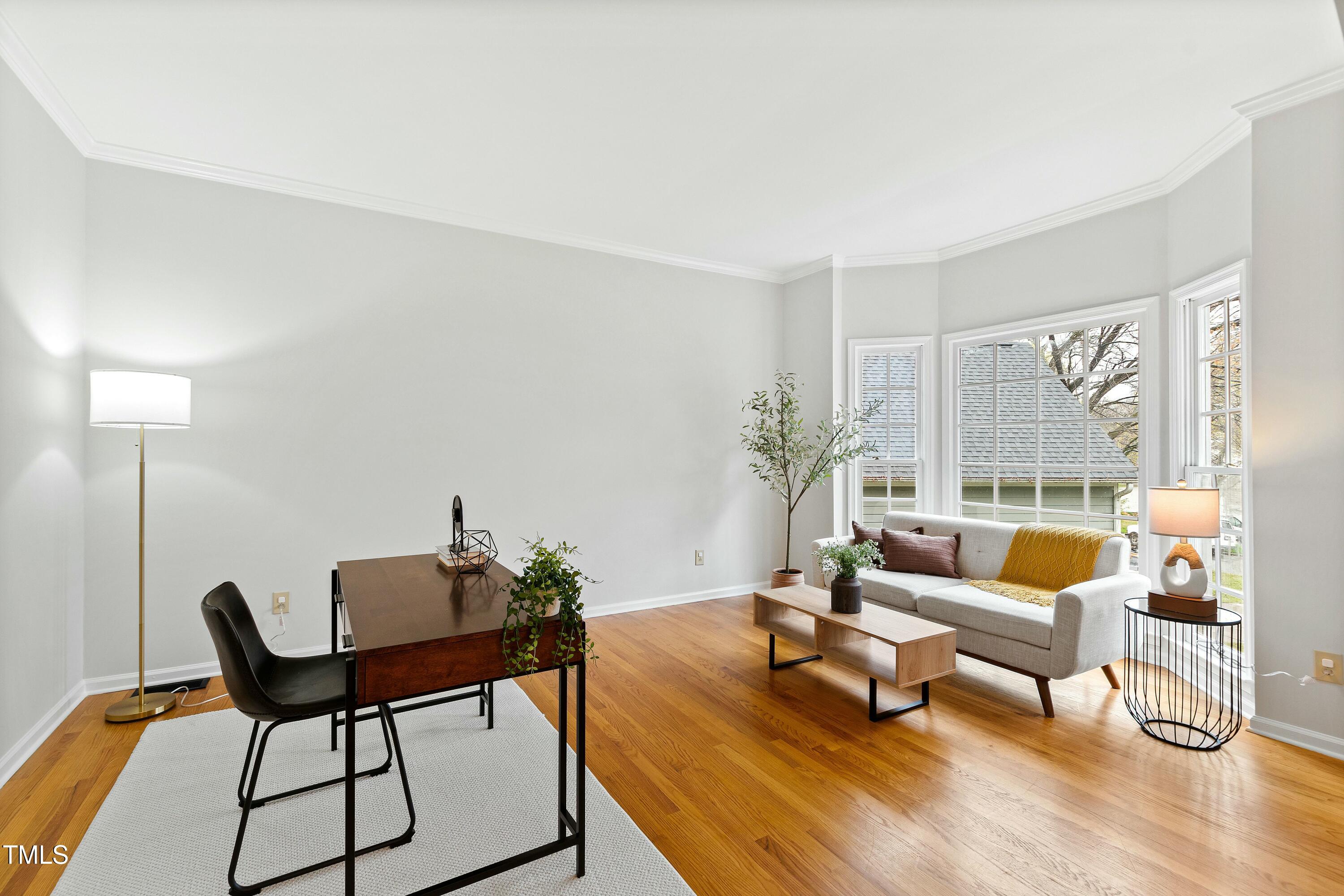 Front Sitting Room/Office