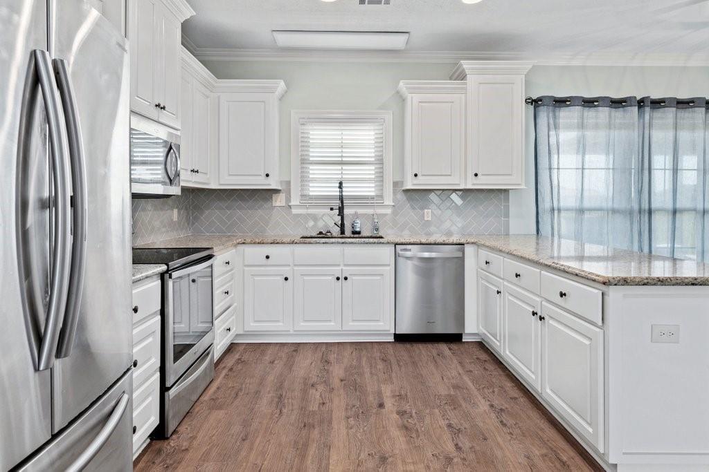 24489 Gillson Road Iowa, LA 70647 - Photo 4 of 17