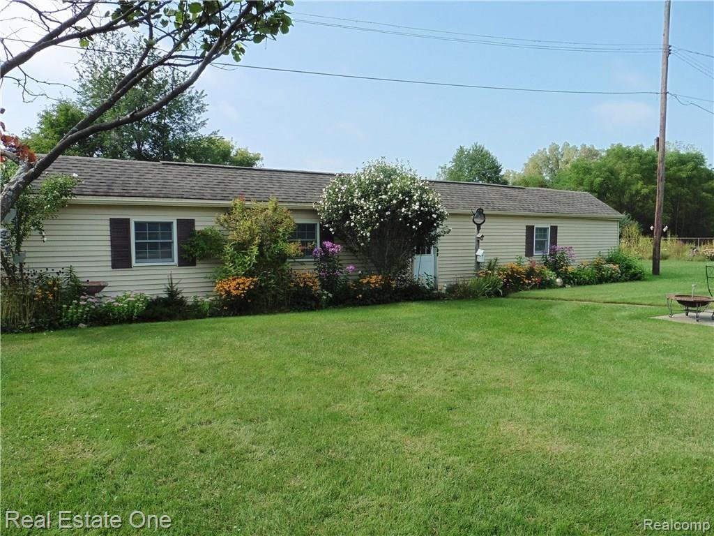 52815 Twelve Mile Road Wixom, MI 48393 - Photo 3 of 22