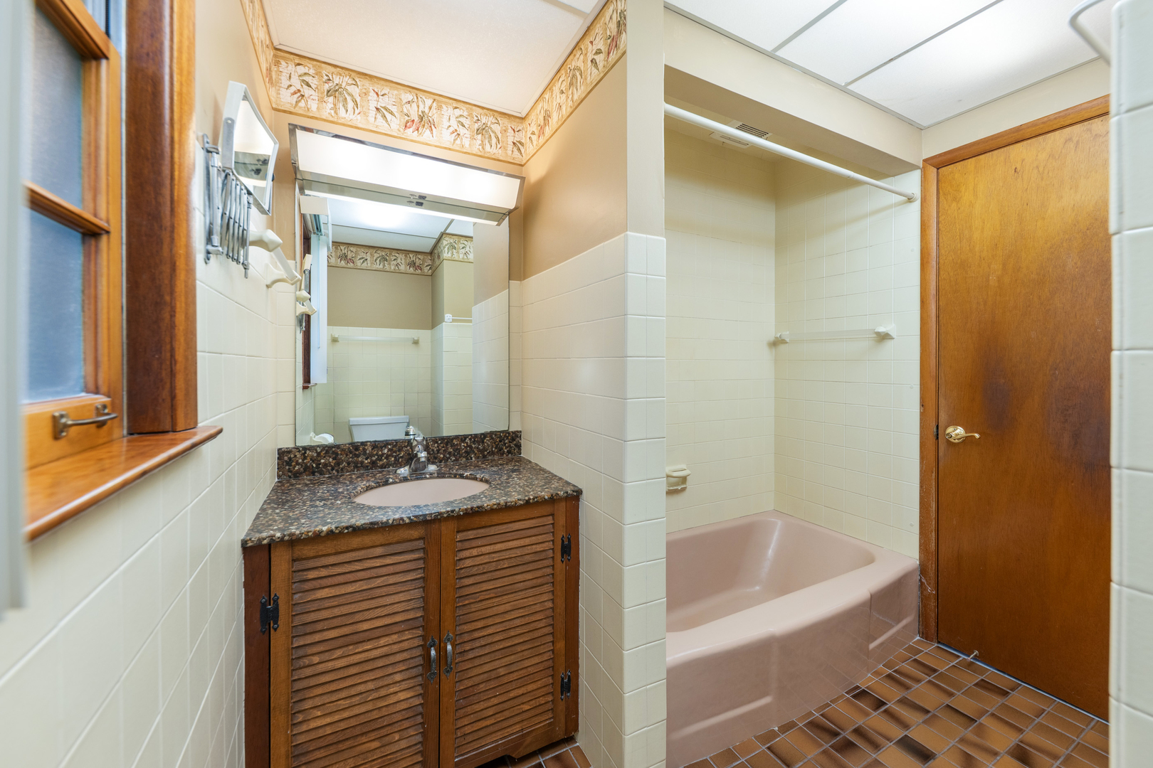 4S629 Radcliff Road Naperville, IL 60563 - Photo 20 of 42 Gallery Image 20