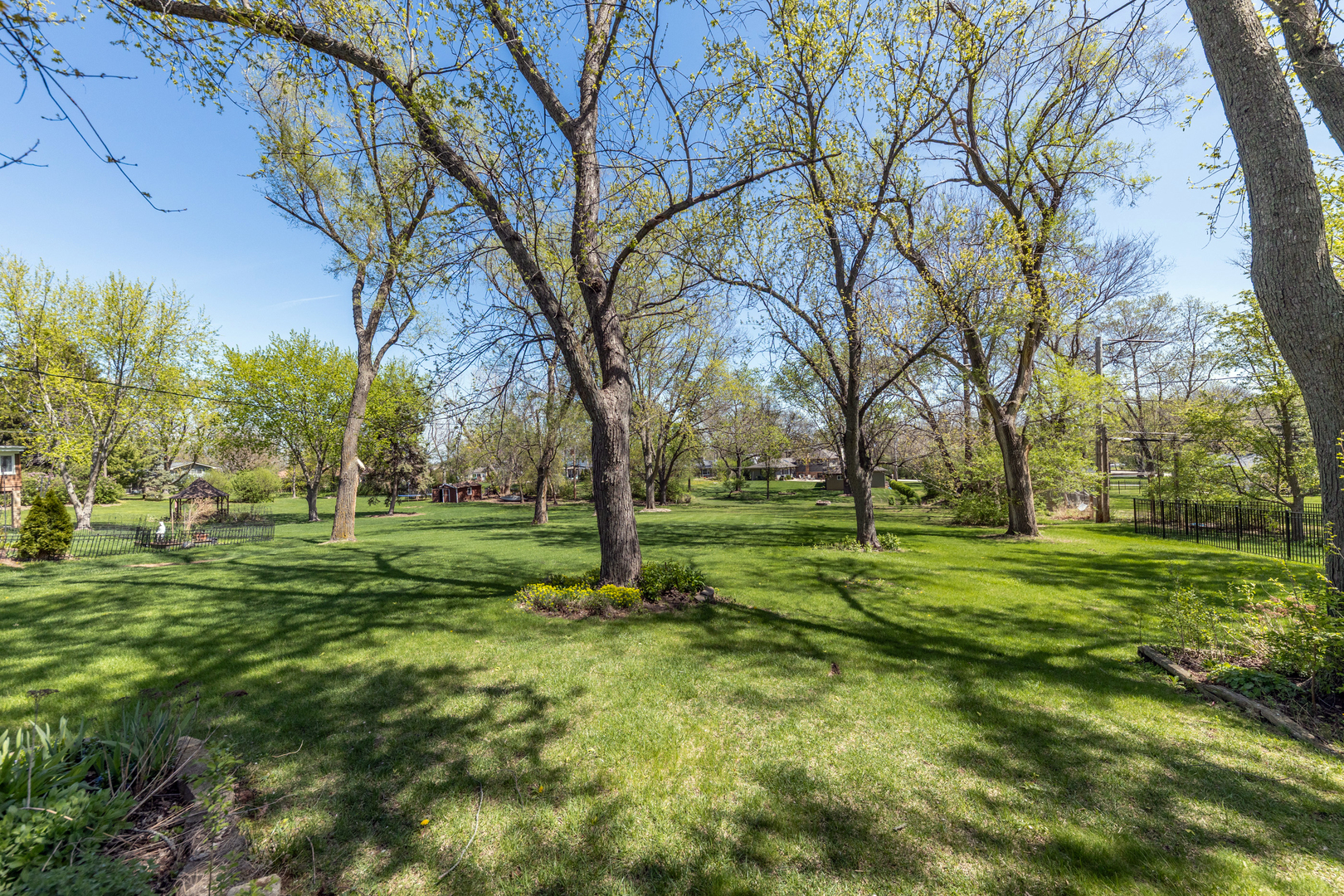 4S629 Radcliff Road Naperville, IL 60563 - Photo 41 of 42 Gallery Image 41