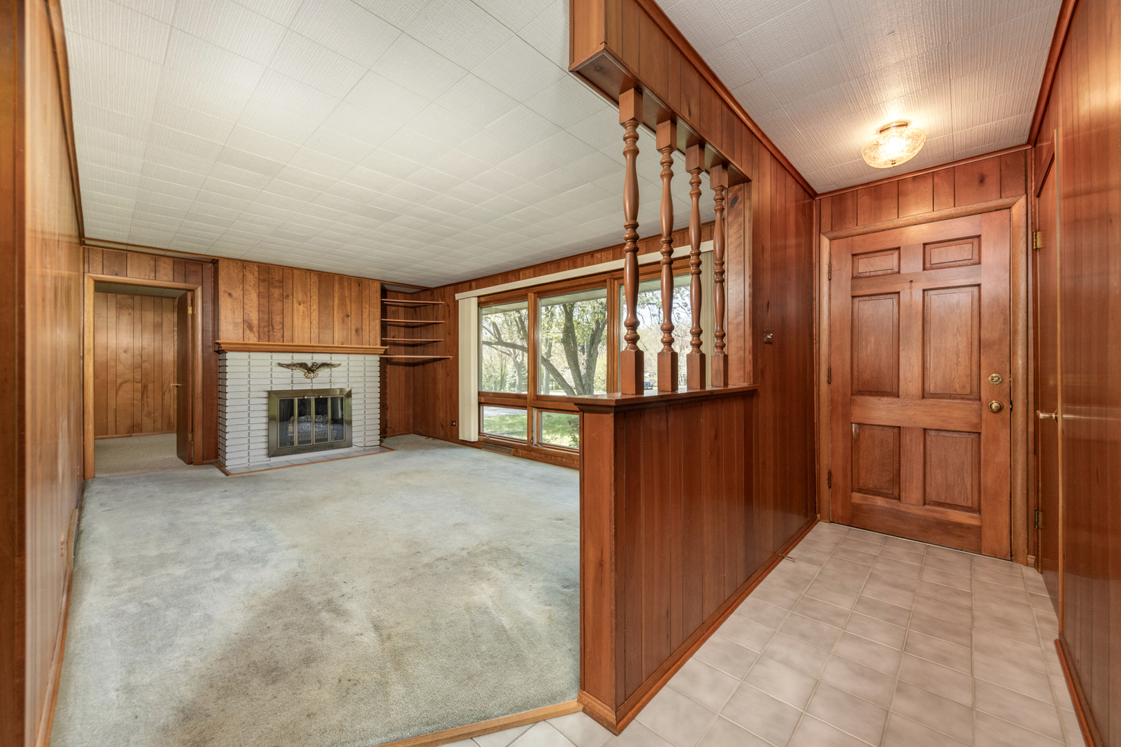4S629 Radcliff Road Naperville, IL 60563 - Photo 5 of 42 Gallery Image 5