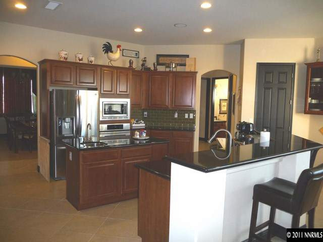 160 Shady Valley Road Sparks, NV 89441 - Photo 3 of 13 Photo 3