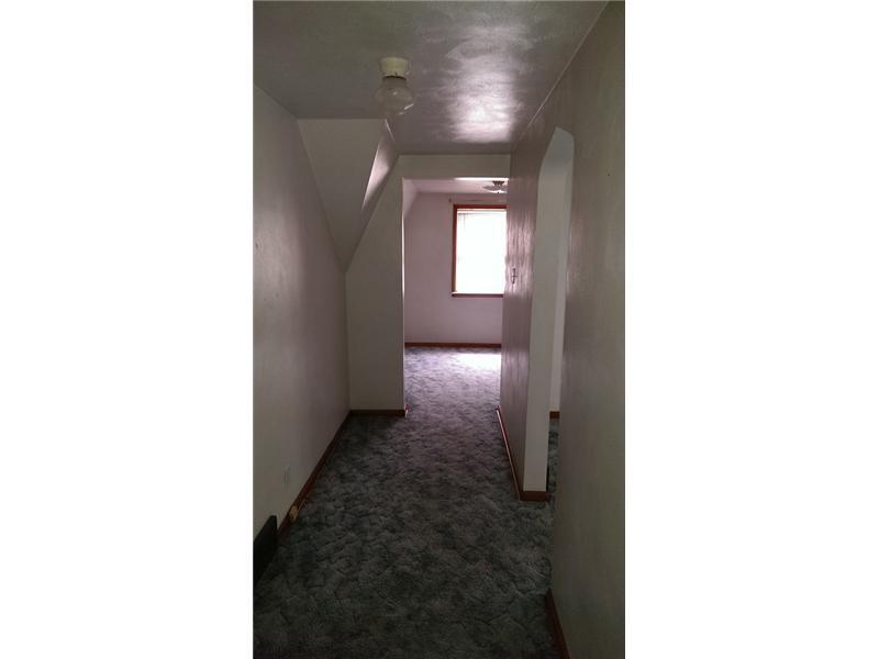 8 Crestview Drive McKees Rocks, PA 15136 - Photo 17 of 21 Other. Hallway in upstairs mother in law suite/or possible apartment