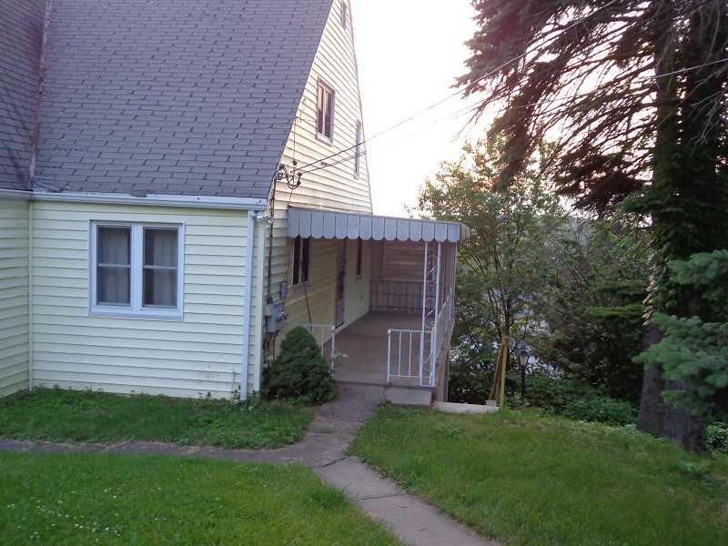 8 Crestview Drive McKees Rocks, PA 15136 - Photo 4 of 21 Exterior Front.