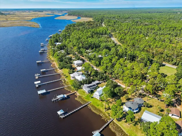 $234,900 | 134 River Drive, Panacea, FL 32346