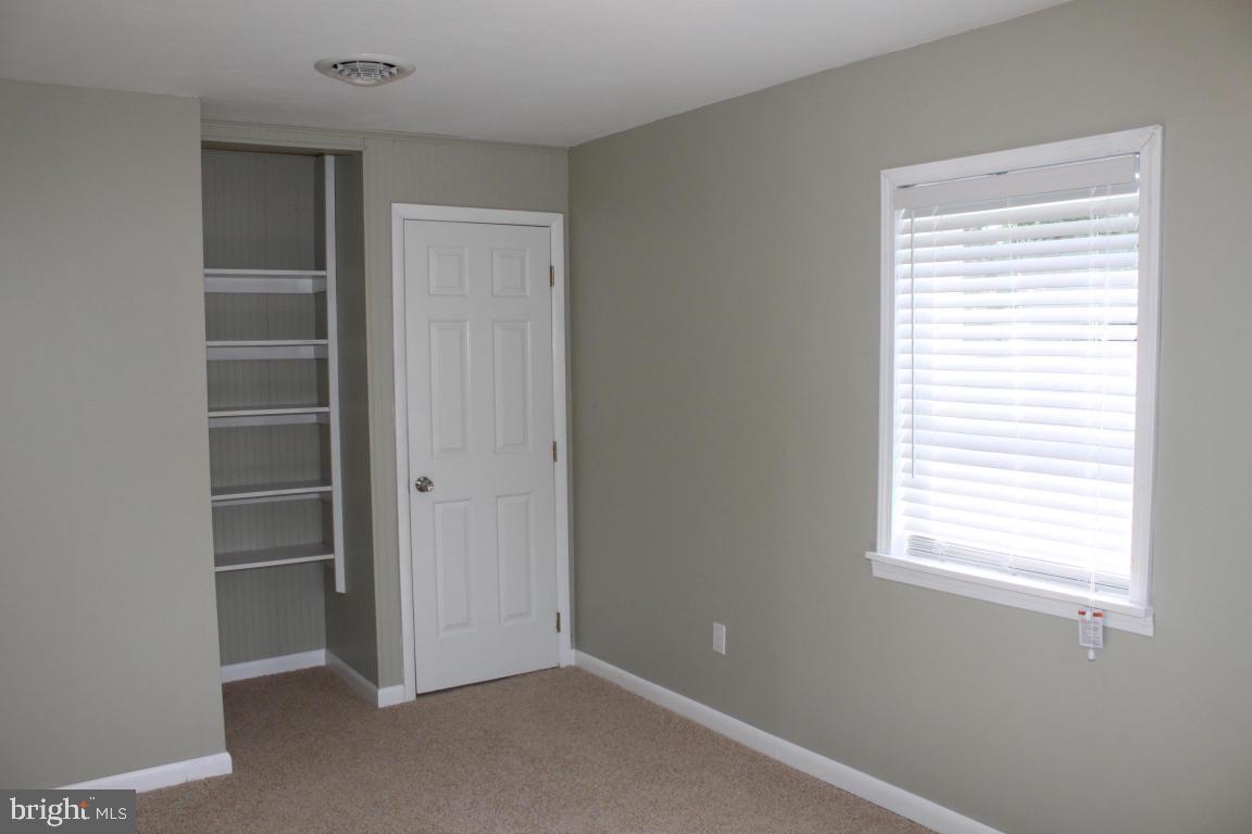 1724 Gish Road Manheim, PA 17545 - Photo 20 of 31